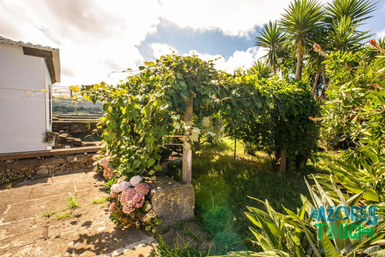 Hospedaria Casa D'Avo Praia da Vitória Buitenkant foto
